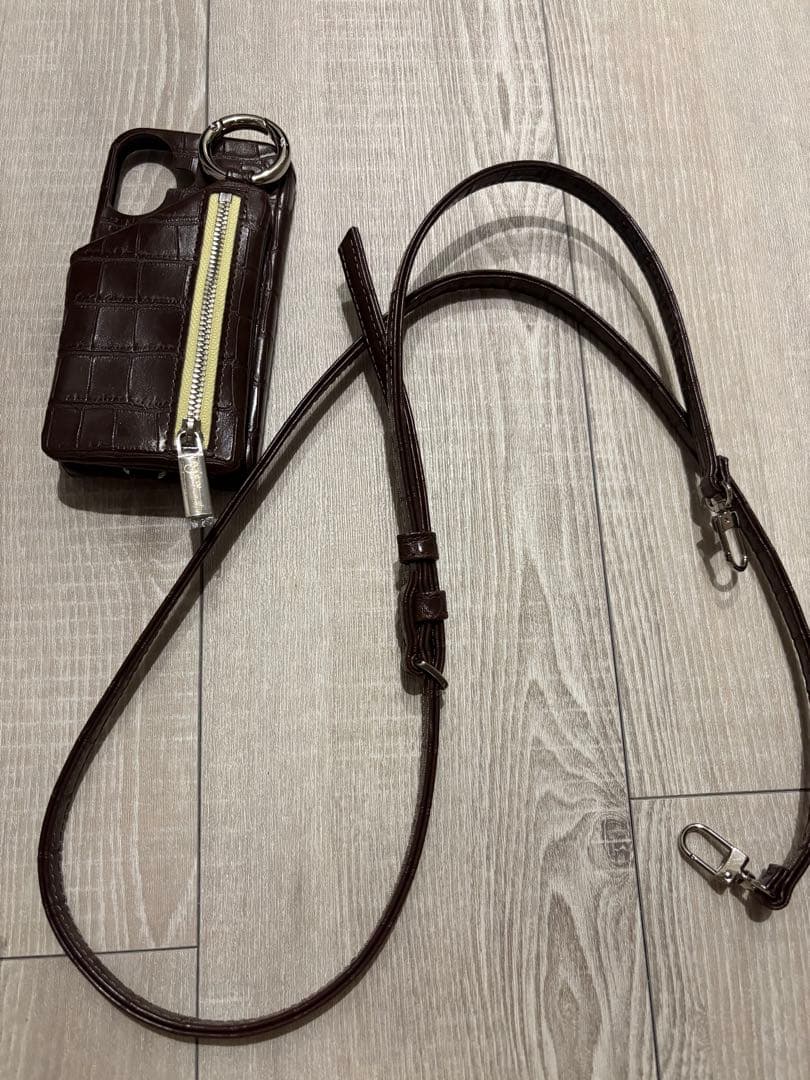 ajew iPhon16 ケース エスプレッソ