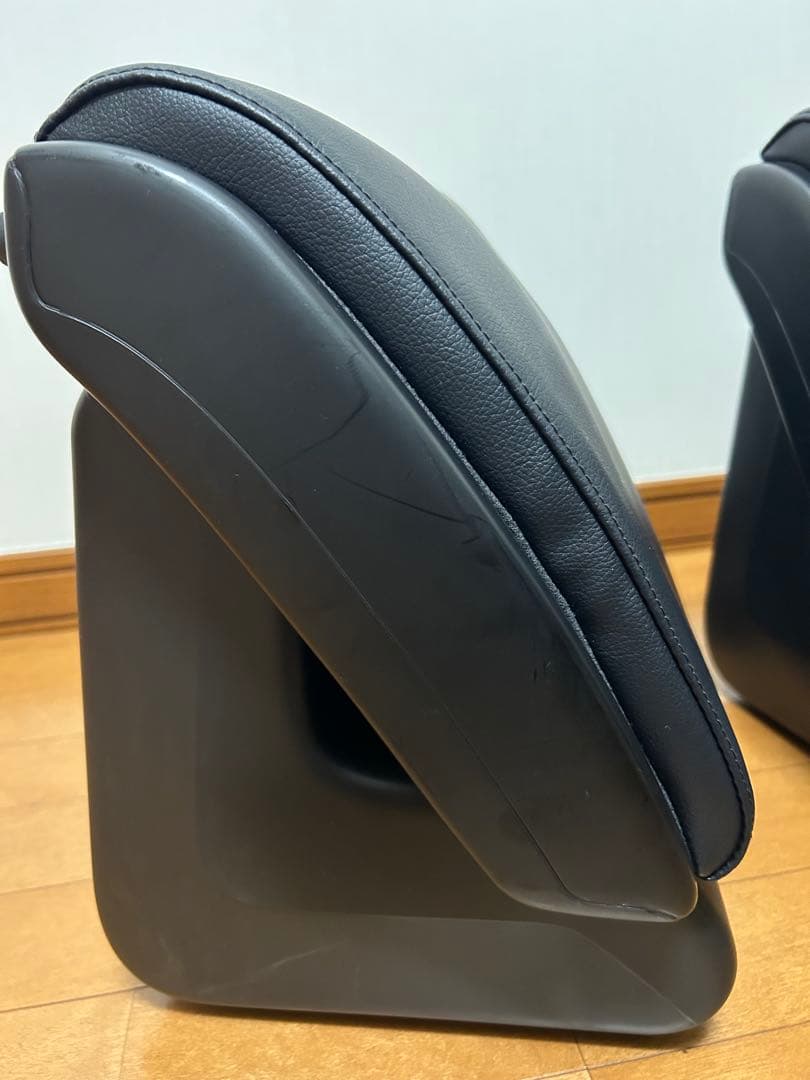 トヨタ純正　オットマン２個セット