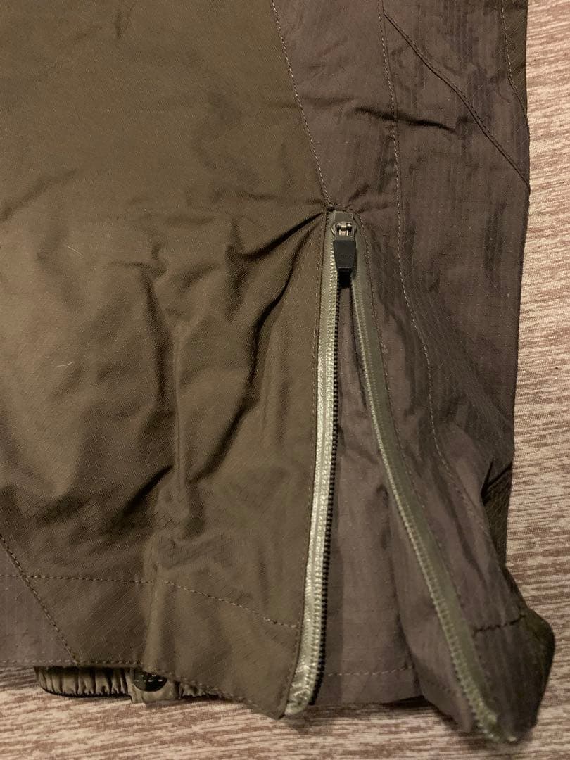 少々難あり　ヘリーハンセン　スキー　スノボ　ウエア　M