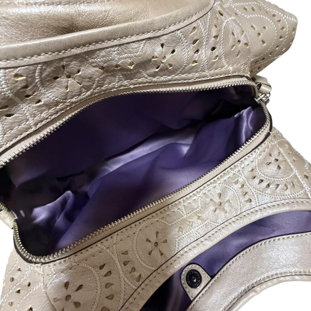 COACH コーチ レザー パンチング ホーボーバッグ ピンクベージュ 美品