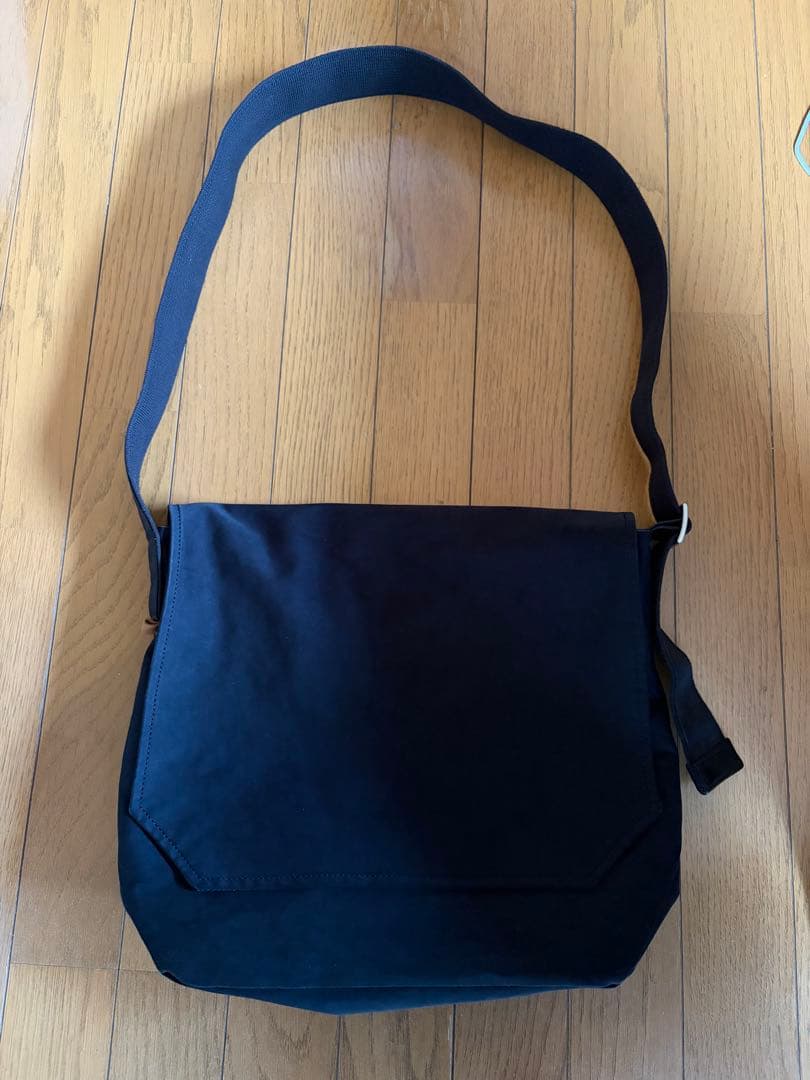 エンダースキーマ/flap shoulder small ブラック