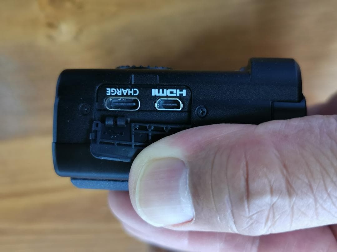 T*e様 【ほぼ未使用】パナソニック LUMIX DC-TZ99-K＋予備純正バ