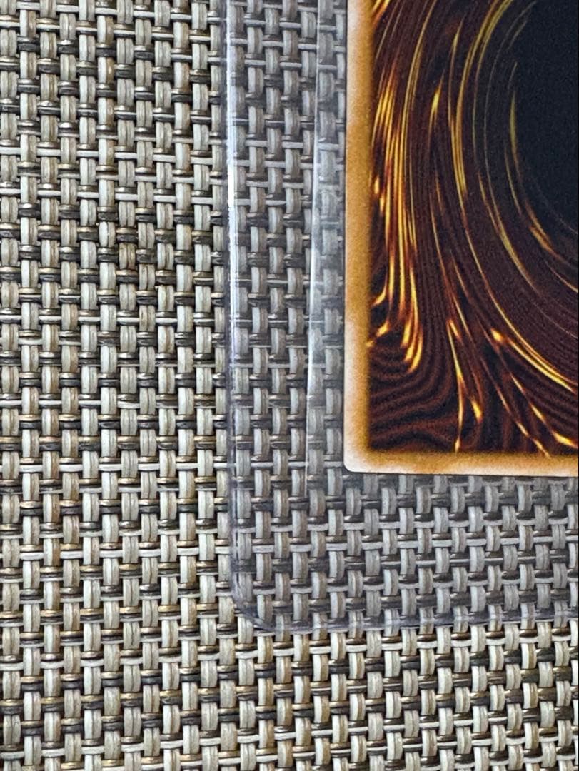 コ*ー様 遊戯王 青眼の白龍 レリーフレア アルティメットレア SM-51仮面の