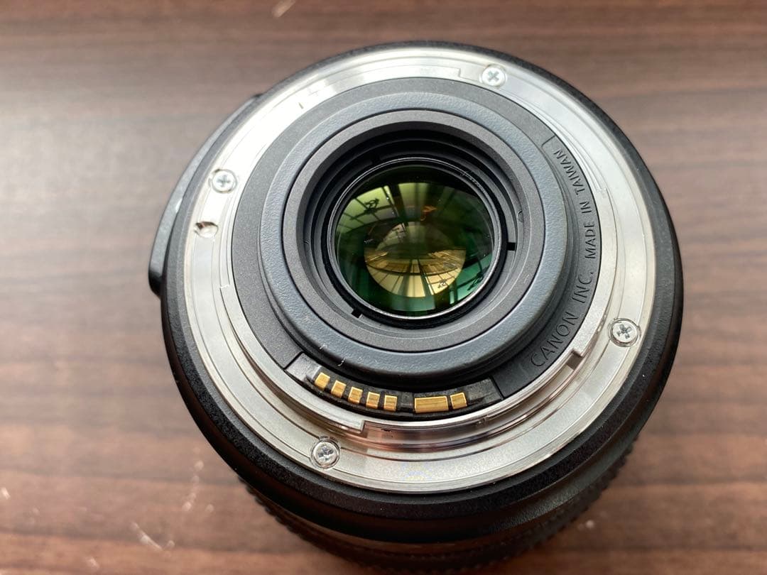 Canon キヤノン EF-S 15-85mm F3.5-5.6 IS USM