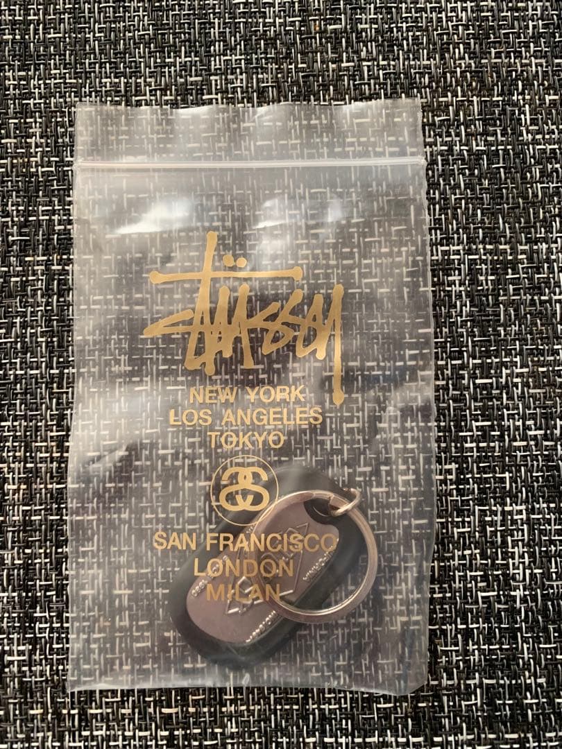 old Stüssy メタルキーホルダー ・90'sドッグタグ