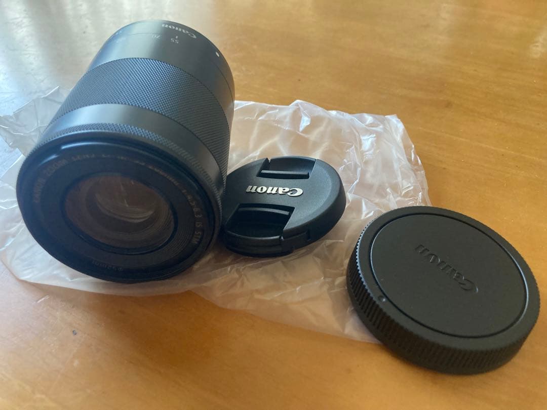 Canon EOS Kiss M 未使用