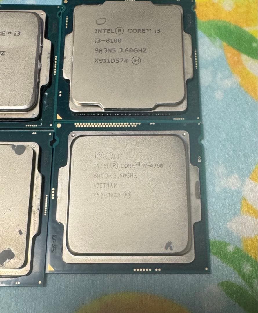 CPU Intel Core i7-9700他