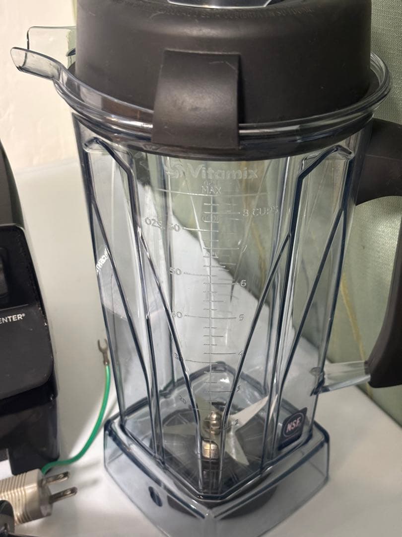 VITAMIX TNC5200 ミキサー　 VM0111 ブラック中古美品