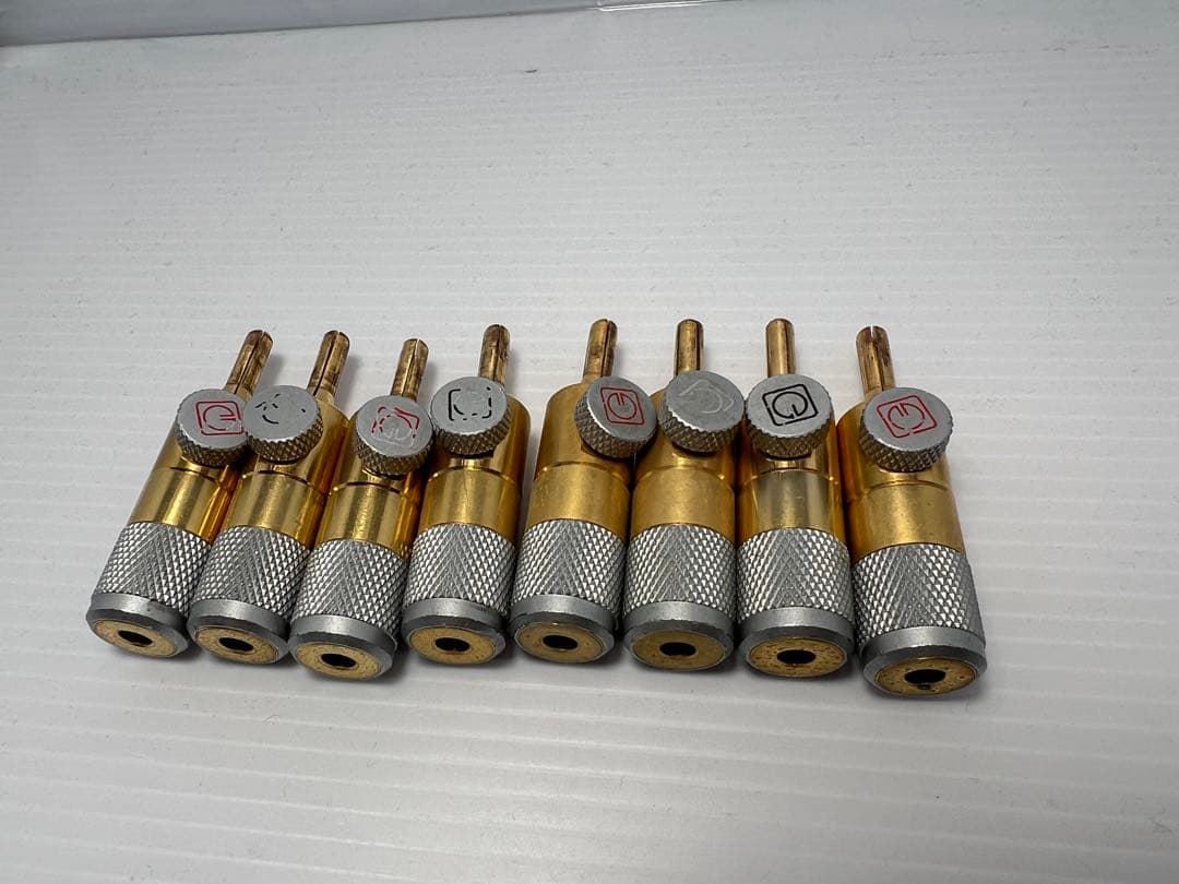 GOLDMUND ゴールドムンド　バナナプラグ　8個セット