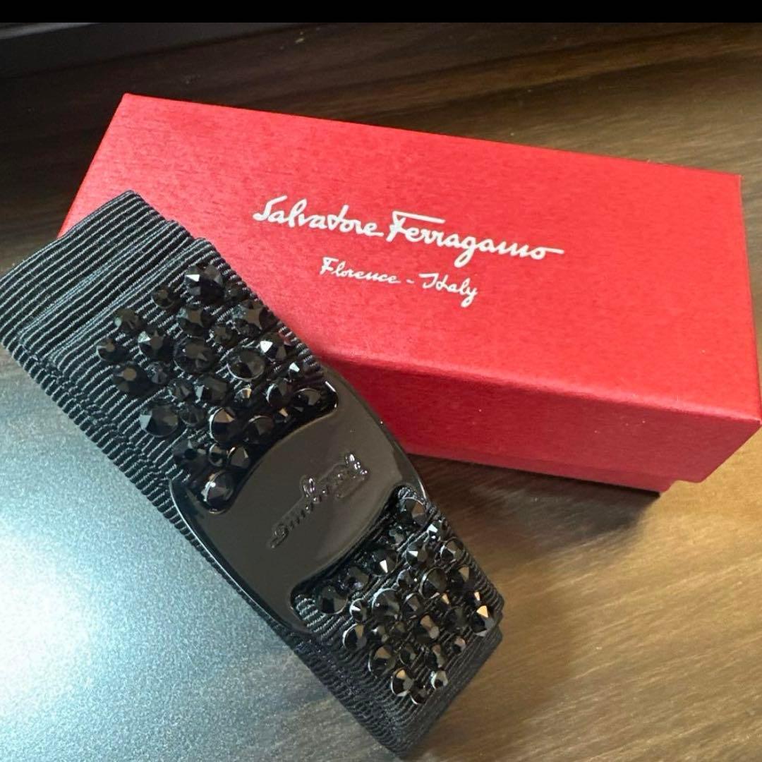 フェラガモバレッタ　黒