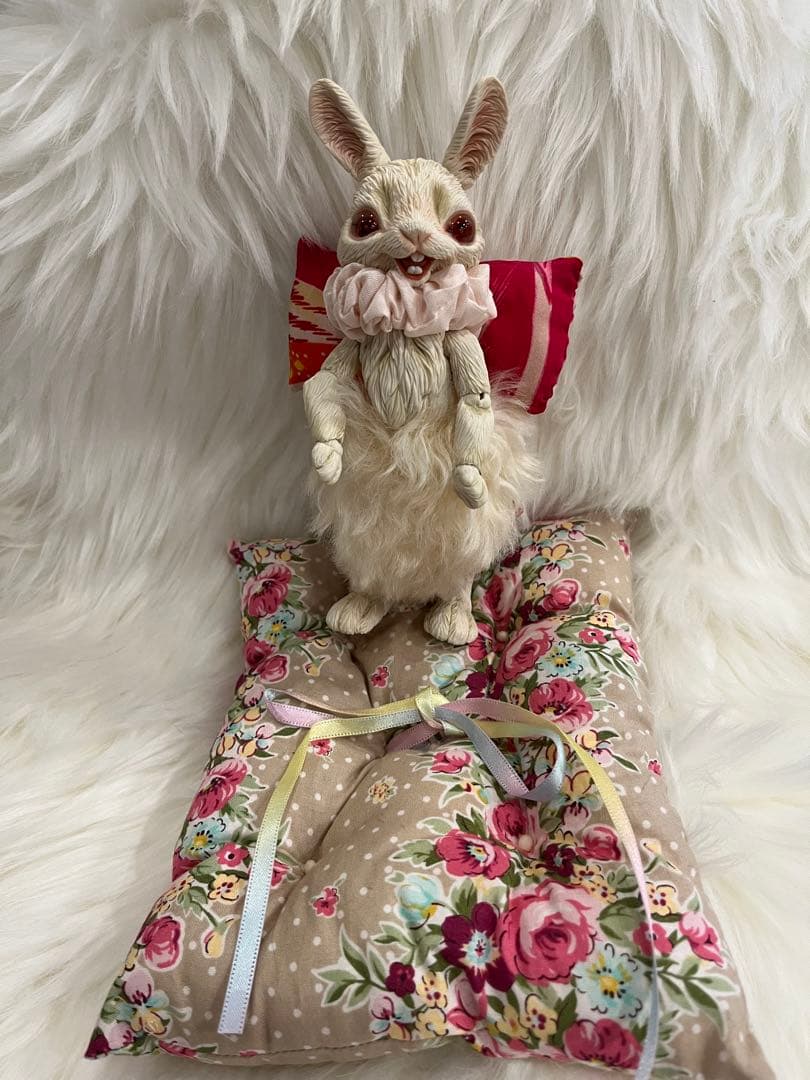 創作人形　うさぎ　作家　shiroさま