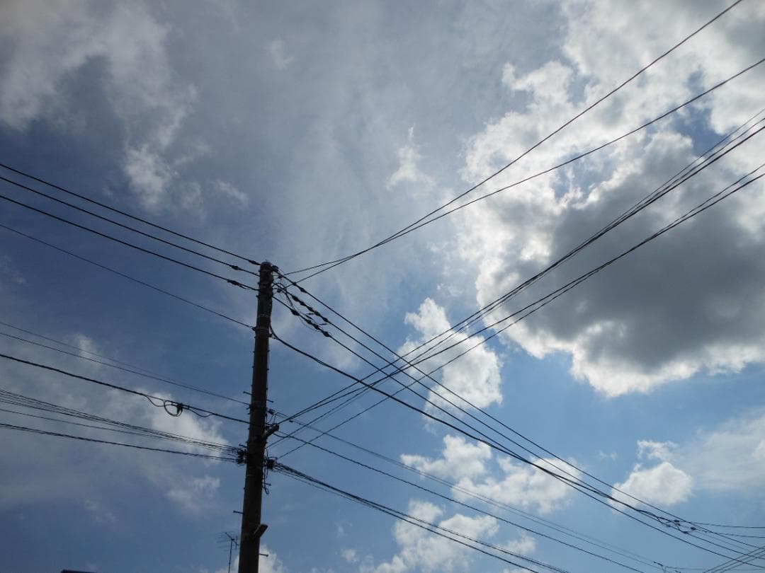 ✨動作良好✨ 美品 Nikon COOLPIX S6200 シルバー デジカメ