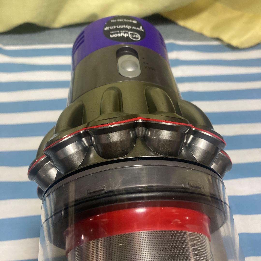 ダイソンＳＶ１２分解清掃済(限定　床ブラシ、ホース、壁掛け収納プラケットサービス