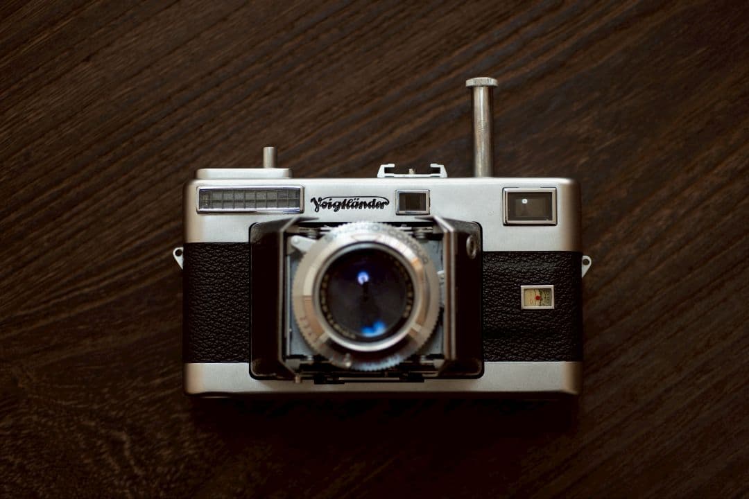 Voigtlander VITESSA L ULTRON 50mmF2 革ケース