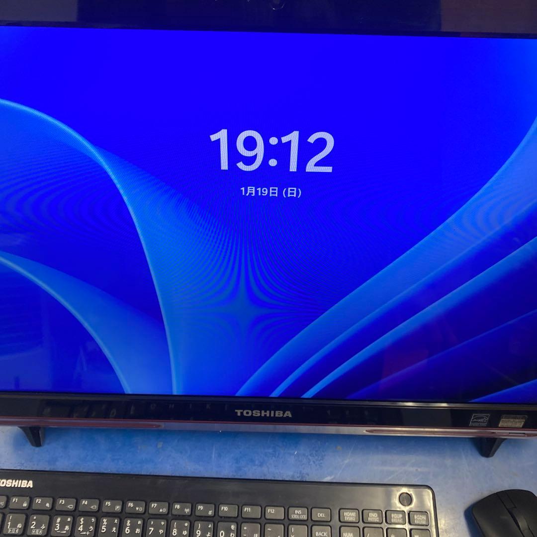 ★良品★Toshiba dynabook REGZA D712パソコン♠︎送料込み