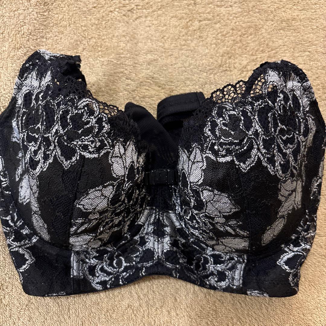 新品見本エルローズ・ディバージュ・バストアップブラ