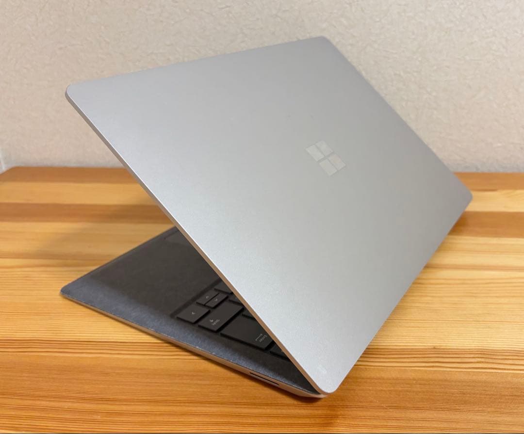 Microsoft Surface Laptop4 16GBプラチナ