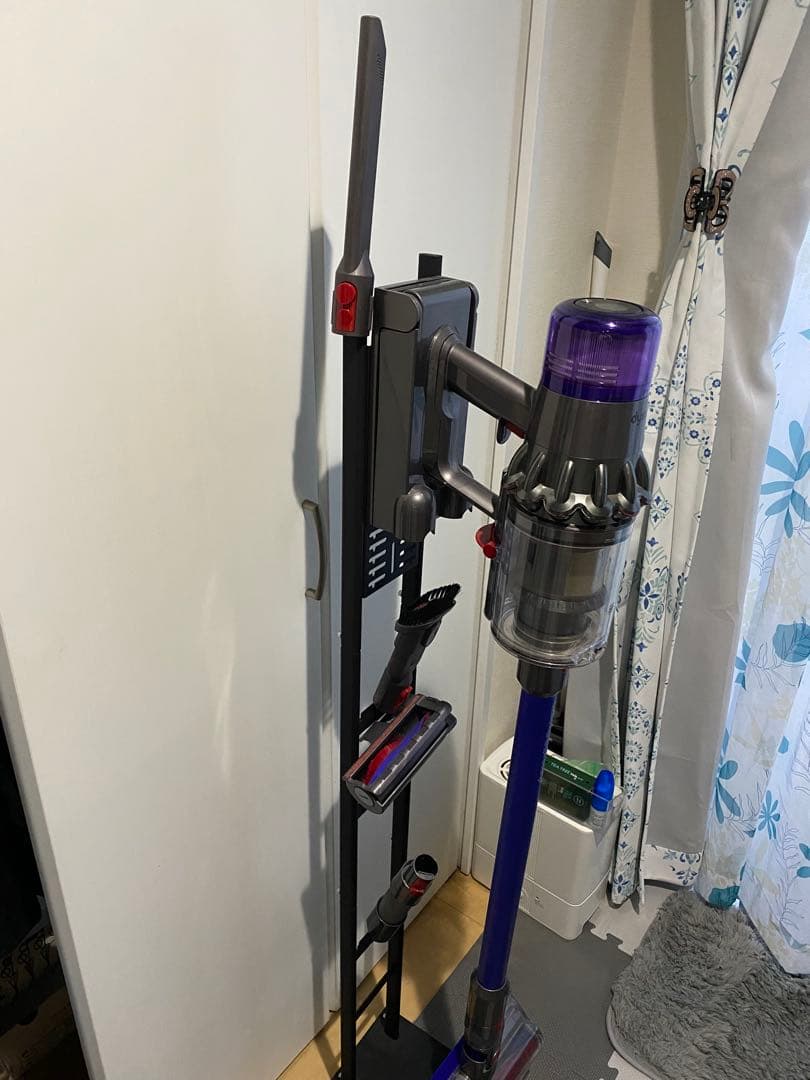 Dyson v11 fluffy orign sv15 ジャンク品