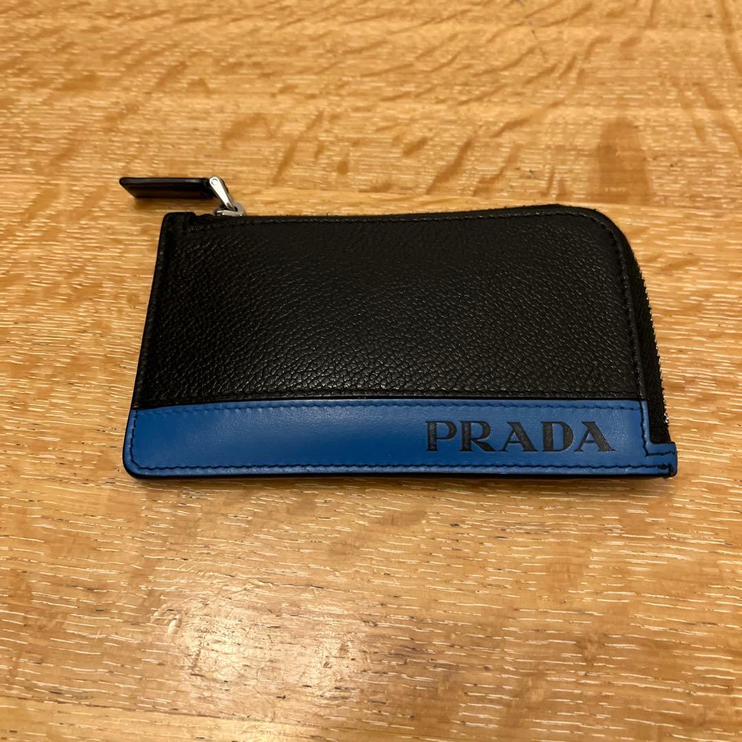 PRADA レザー ケース　カードケース 黒/青