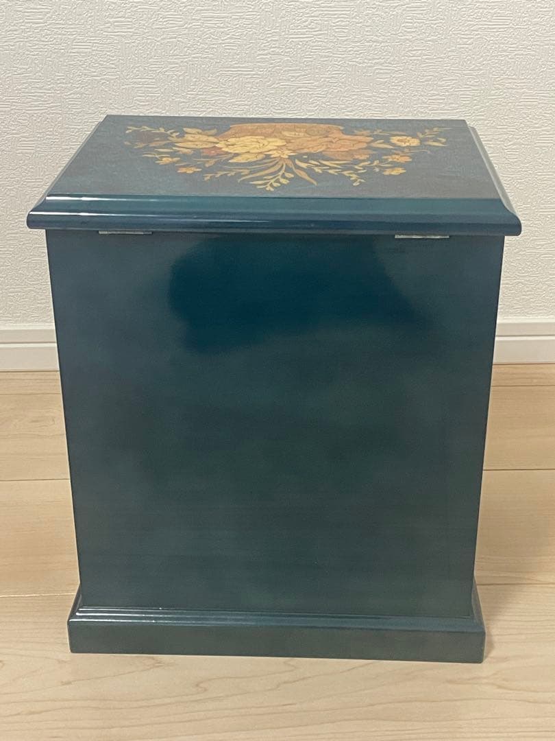 イタリア製 象嵌細工　ジュエリーボックス