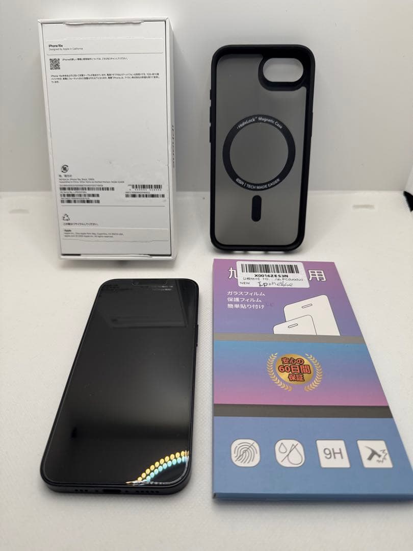 SIMフリー Apple iPhone 16e フィルムとケース付き