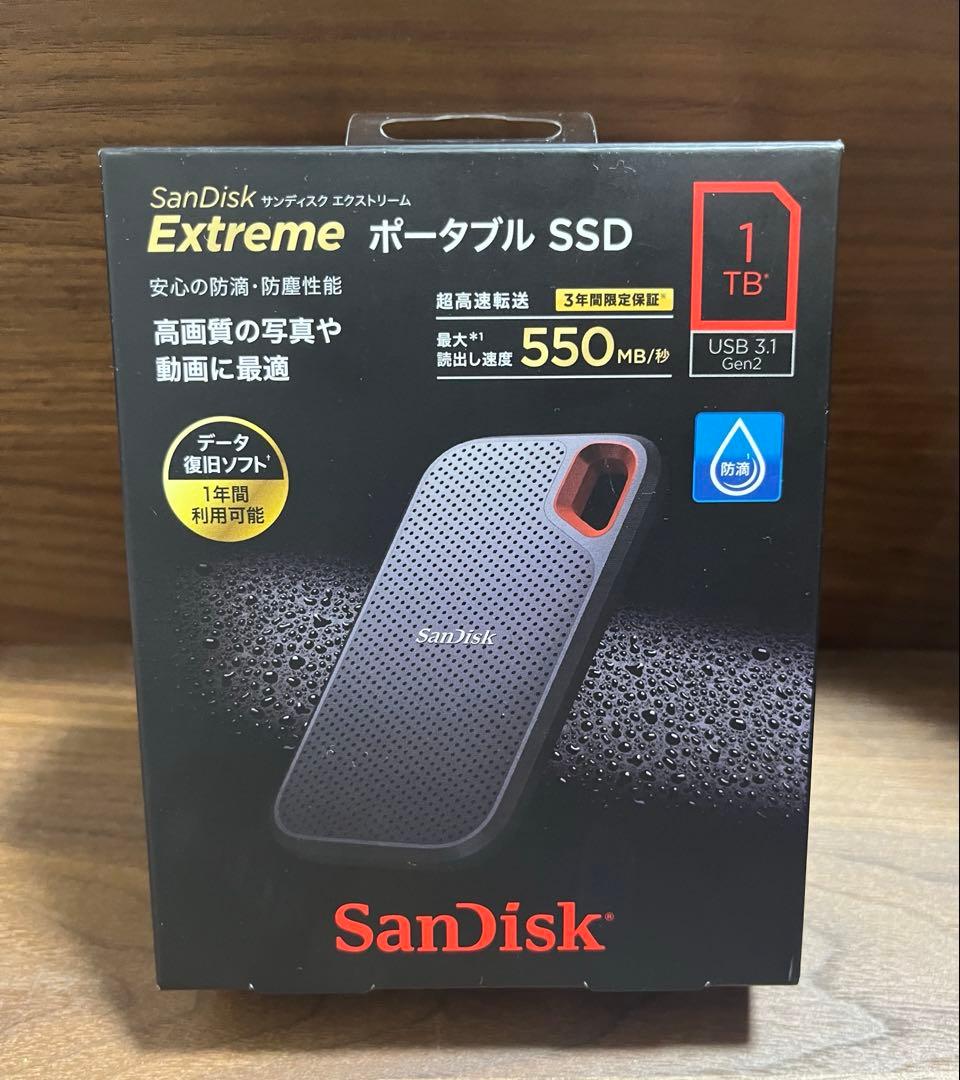 (未使用品)SanDisk SDSSDE60-1T00-J25 Extreme