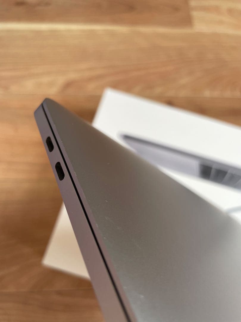 MacBook本体 MacBook Pro 13 2020