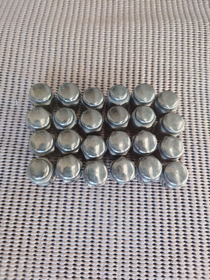 プラド150 BRUT 17インチ 夏タイヤホイールセット