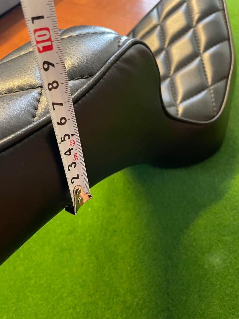 ハーレー　RAMBUTAN キンクイシート　合皮　4速フレーム リジッド