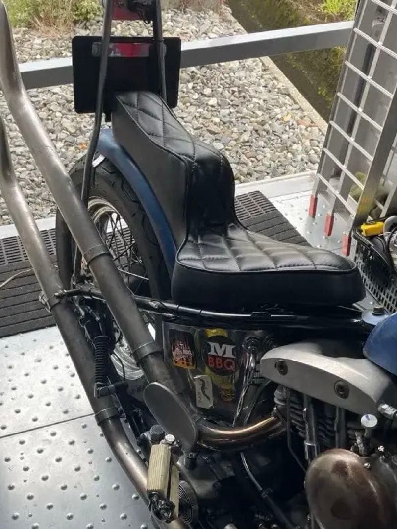 ハーレー　RAMBUTAN キンクイシート　合皮　4速フレーム リジッド