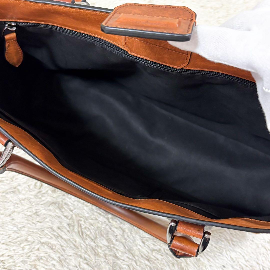 【美品】ベルルッティ トゥジュール ミニ カリグラフィ スクリットレザー 茶色