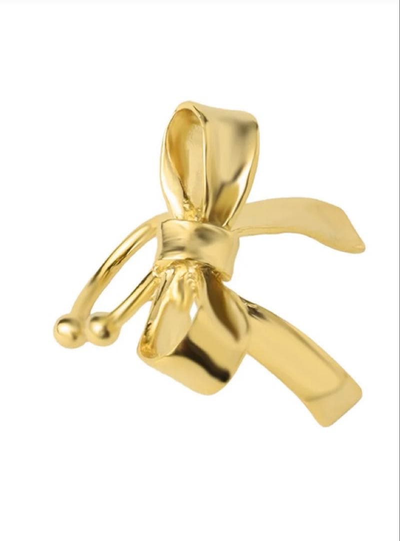 【新品】LOVE BY e.m. リボンイヤーカフ