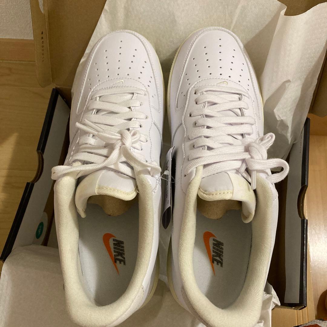 NIKE 29 エアフォース　スニーカー　ナイキ　メルくり