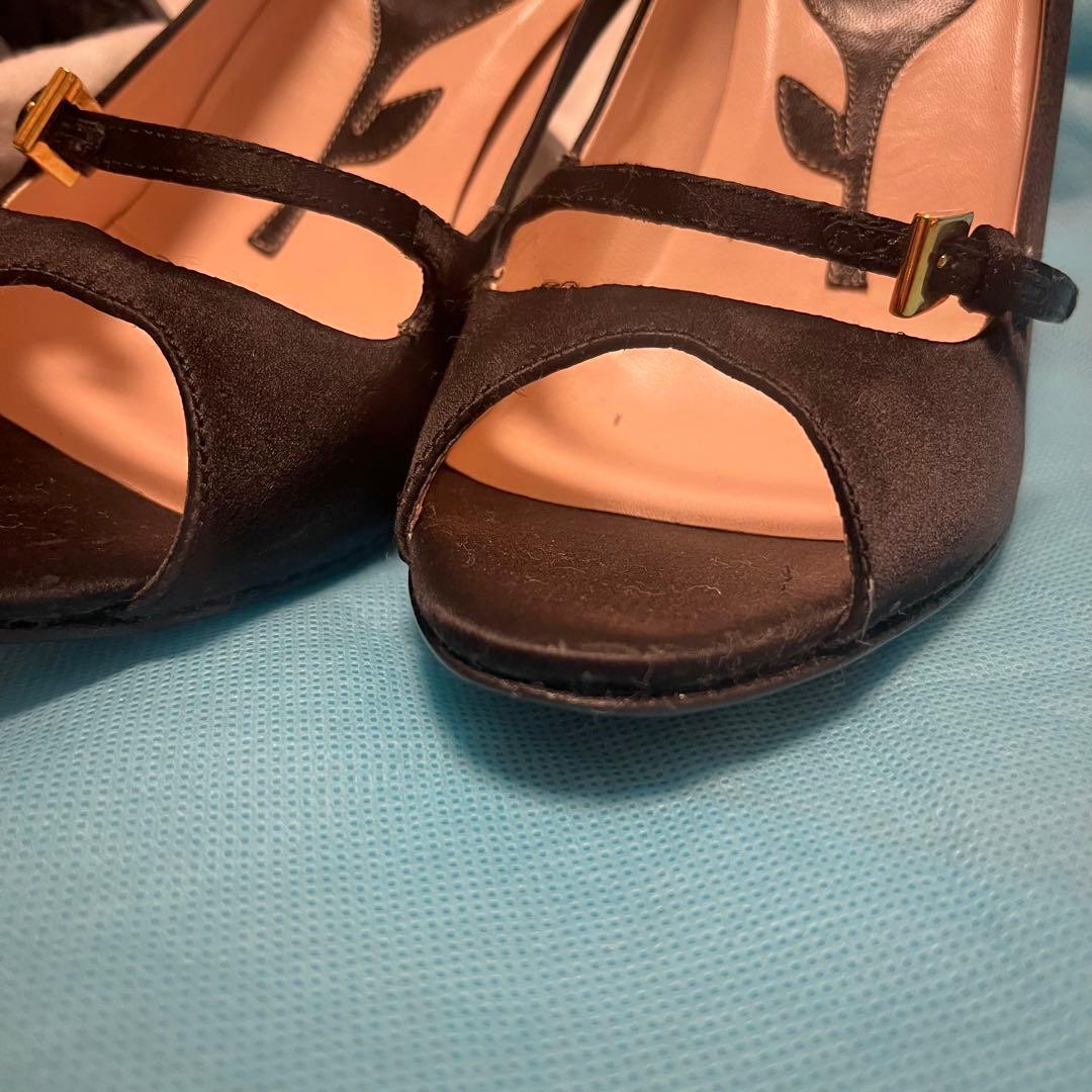 PRADA プラダ 花 パンプス