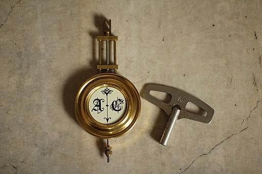 愛知時計製　機械式　掛時計　ウォールクロック　機械式時計　古時計　アナログ