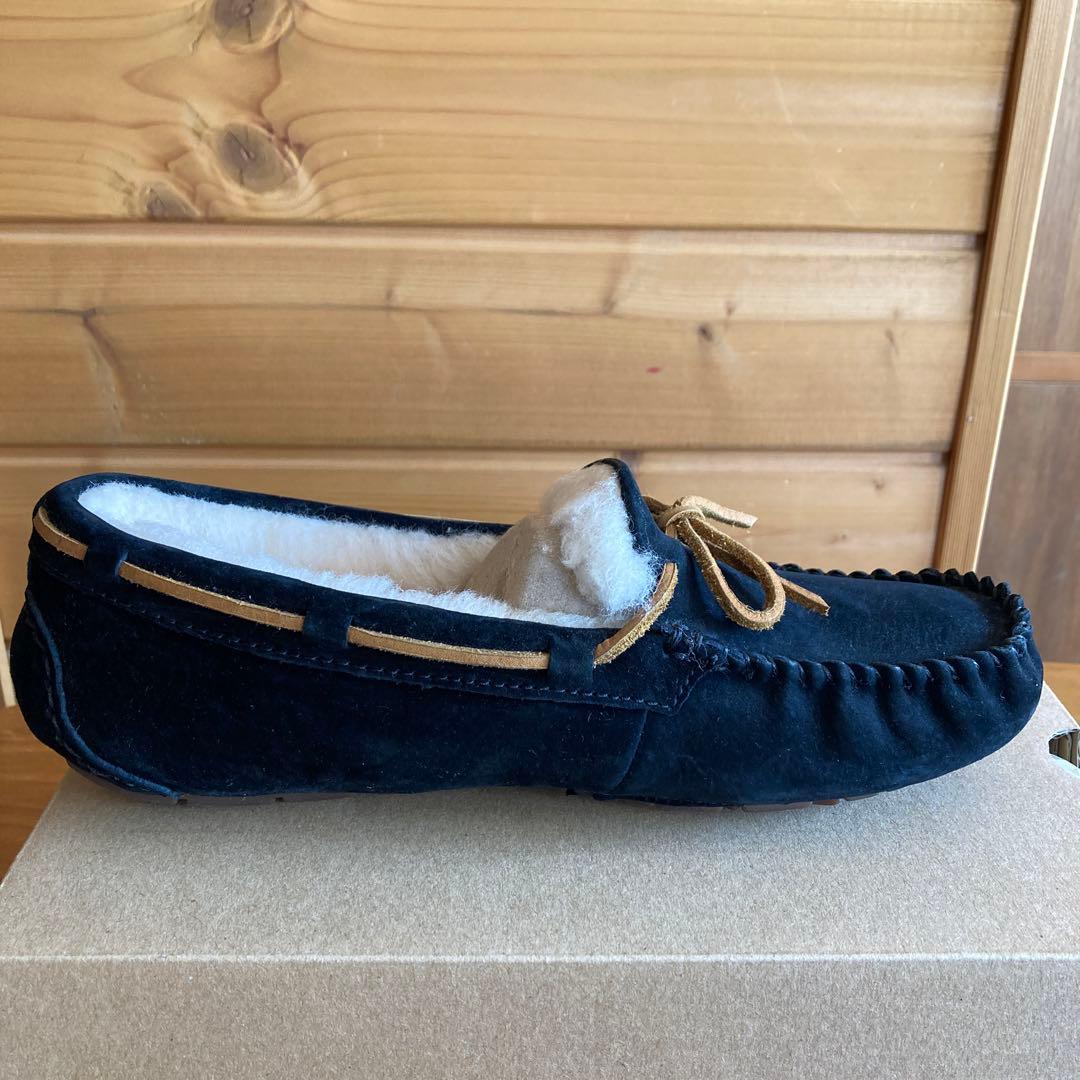 【Chi-⭐︎】【新品】UGG DAKOTA ダコタ 24cm(US7) 黒