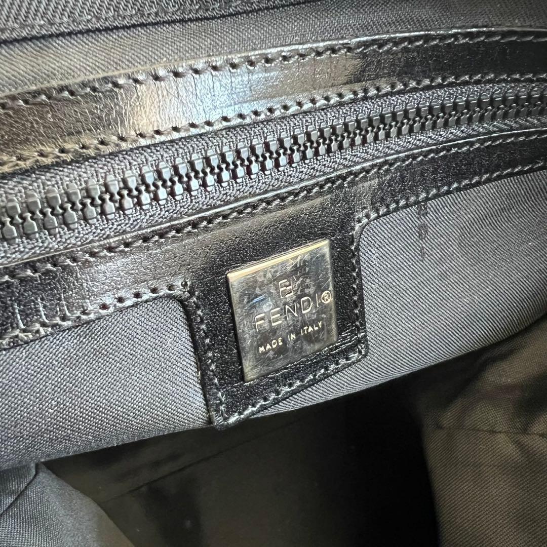 バッグ FENDI LOGO PLATE NYLON SHOULDER BAG