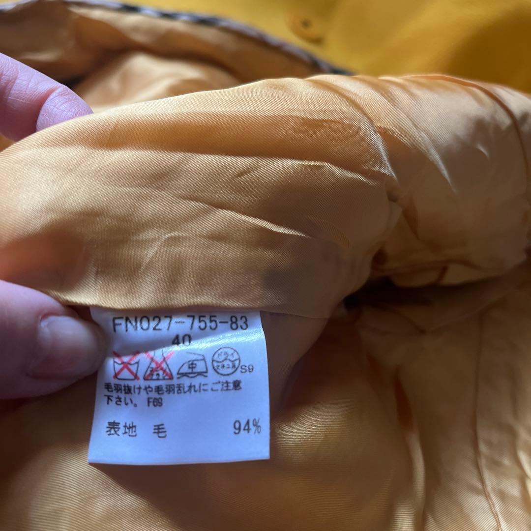 バーバリー厚手の黄色ダブルハーフコート