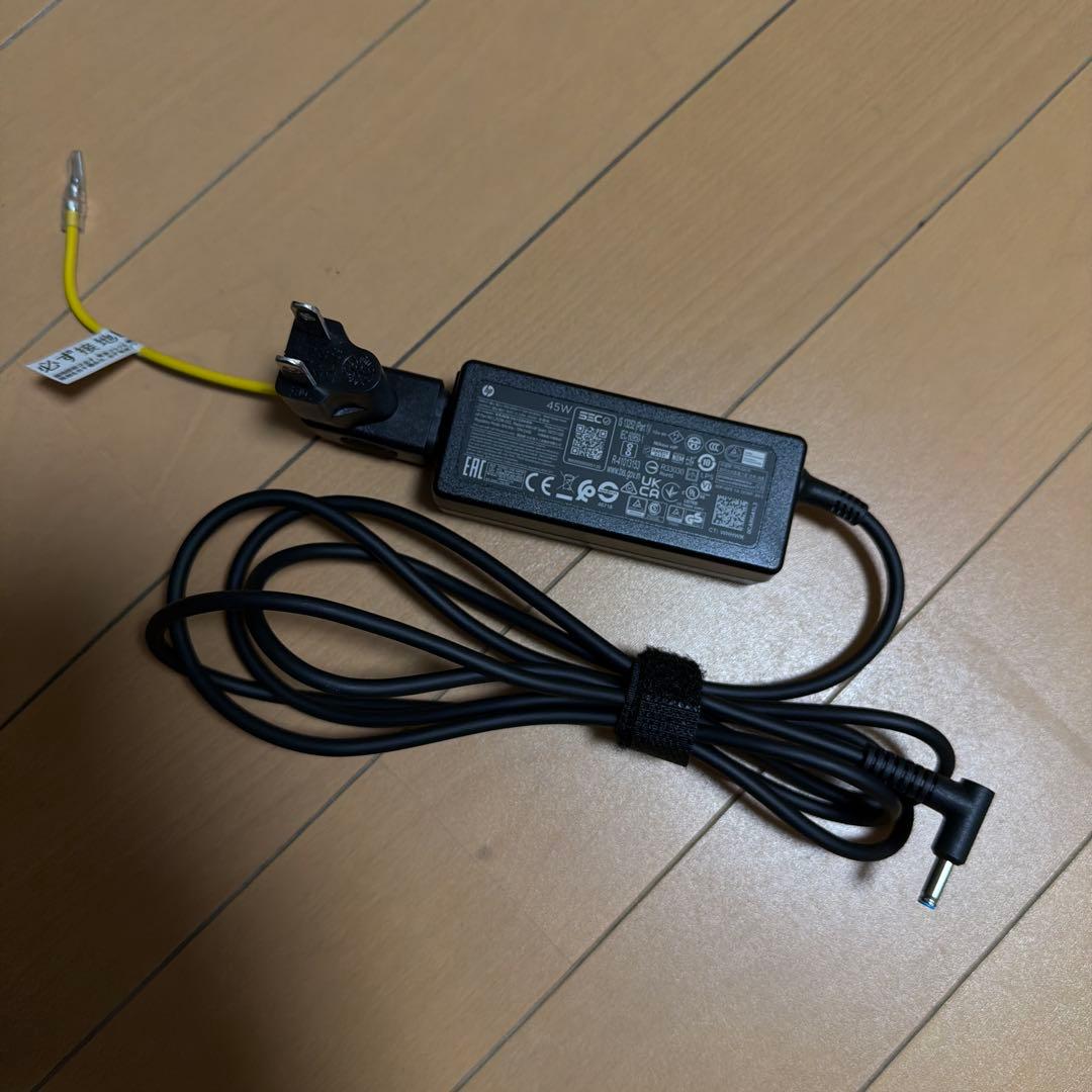 hp ノートPC 14s-fq0521AU(美品)