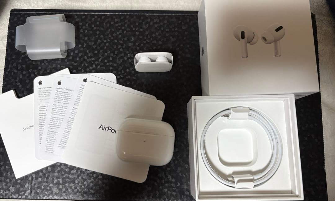 2021 AirPods Pro Apple純正MagSafe充電ケース