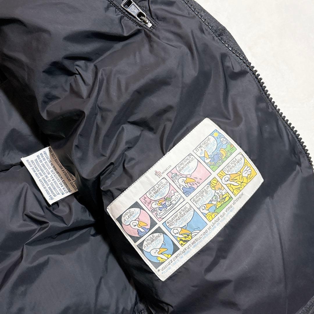 ほぼ未使用✨　モンクレール　モンジュネーブル　ダウンジャケット　グレー　3