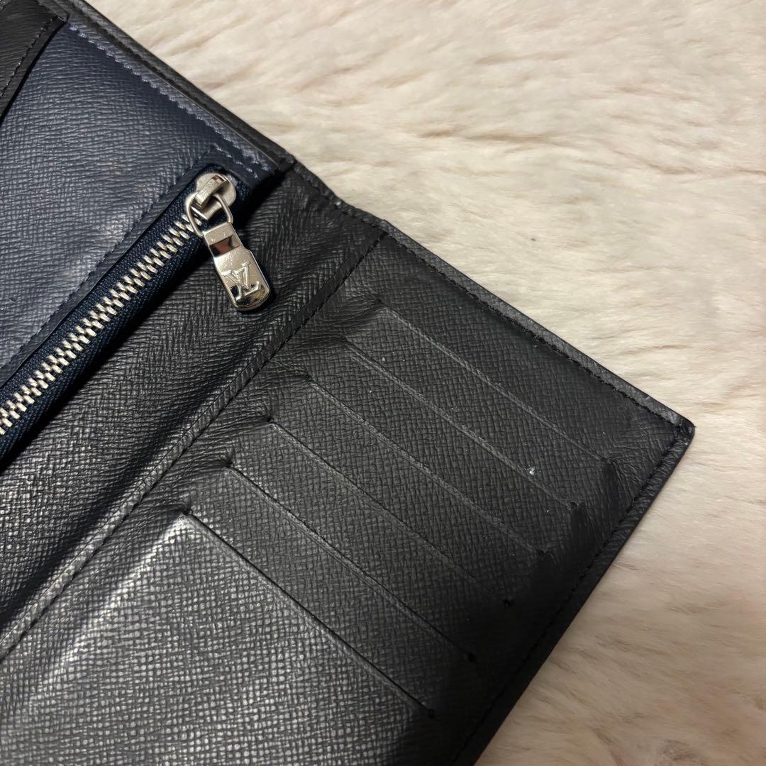 お*ん様 ルイ・ヴィトン 長財布 黒