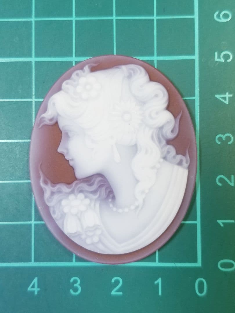 葵月　KM-125 【ハンズ・ペーター・ミュラー】作　赤瑪瑙カメオルース