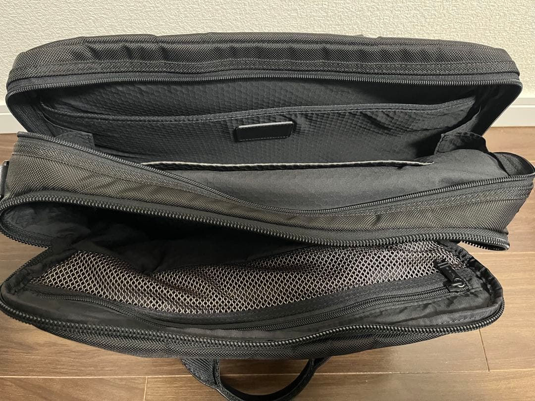 TUMI ALPHA BRAVO パターソンブリーフケース
