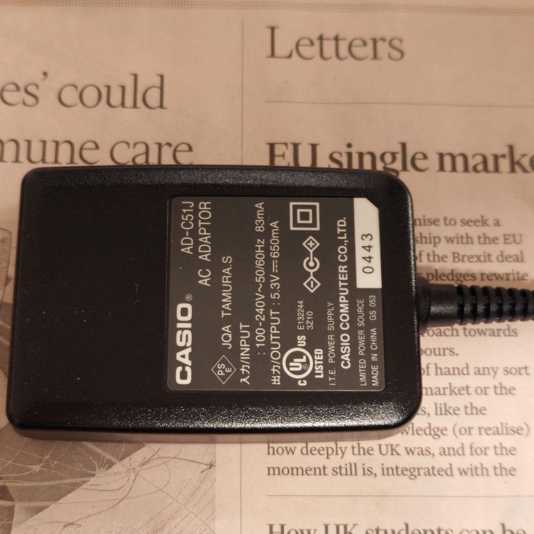 デジカメ CASIO EXILIM EX-S100