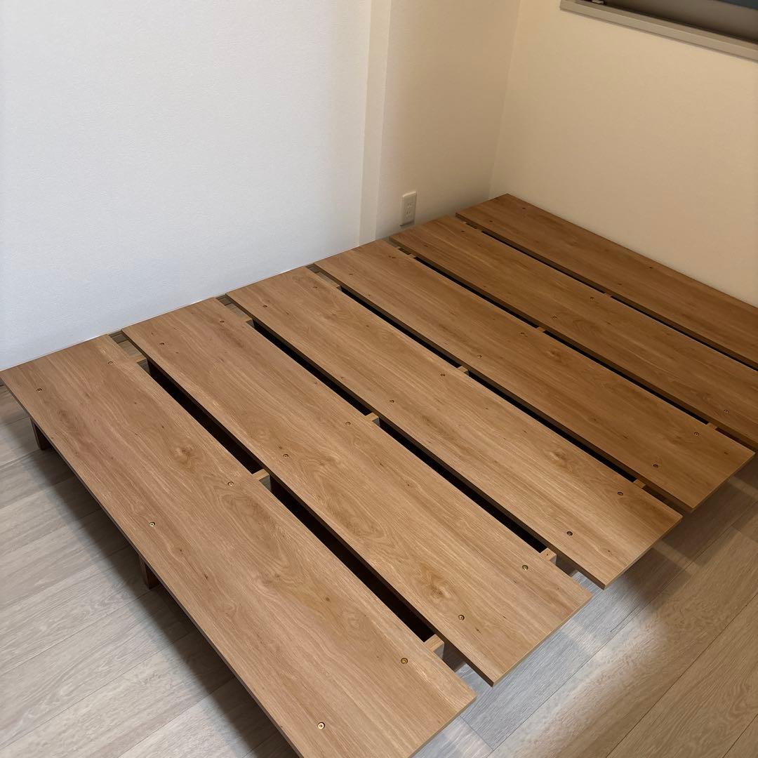 【8/30まで出品】LOWYAセミダブル ベッドフレーム