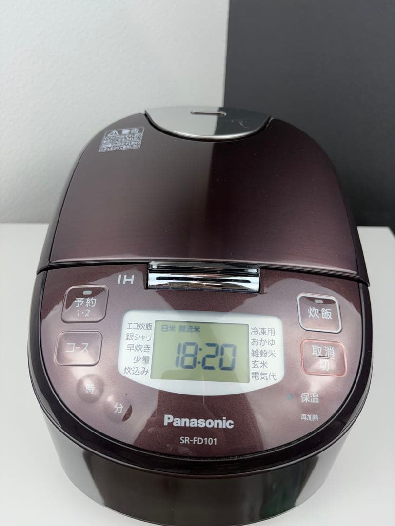 【美品】パナソニック 炊飯器 5.5合 ブラウン SR-FD101-T