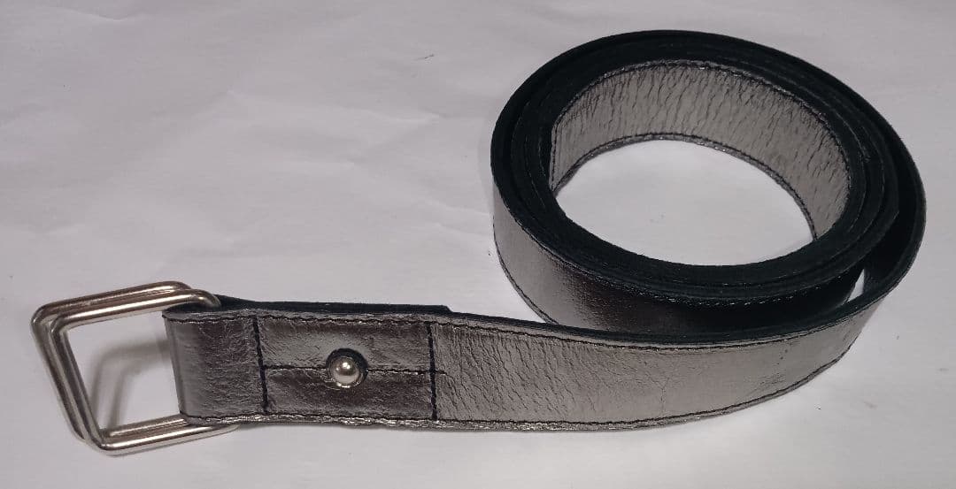 カ*ウ様 【完売品‼️】ミスチル 桜井着 フランシストモークス レザー ベルト