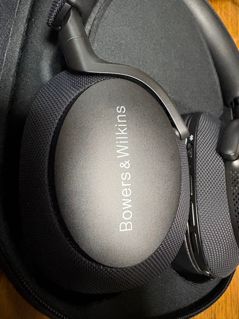 B&W PX7S2e アンスラサイト・ブラック