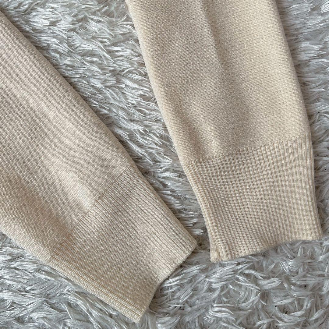 【美品】フォクシー ポロニットセーター ウール100％ 襟付きアイボリー